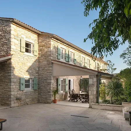Pietre D'istria - With Private Service Villa