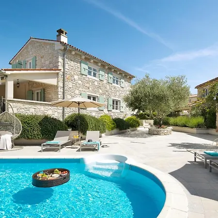 Pietre D'istria - With Private Service